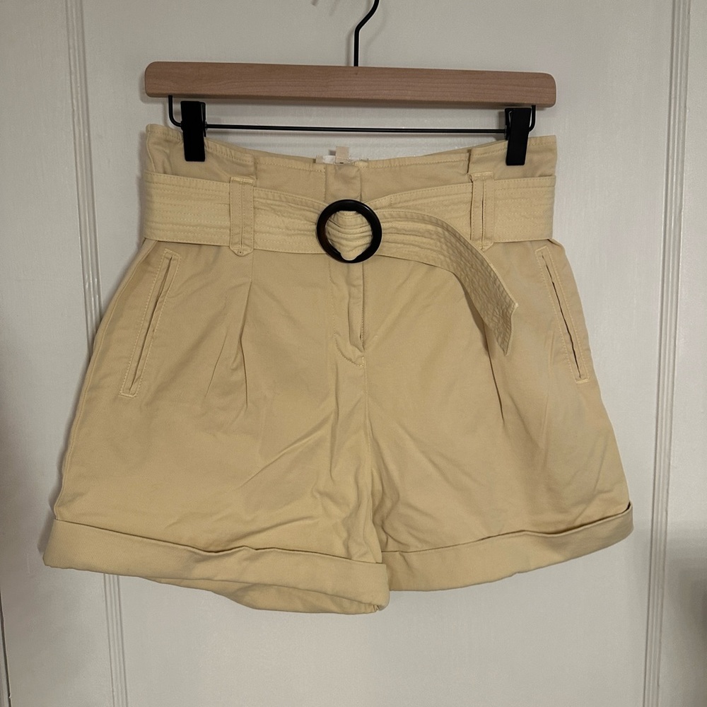 Sezane paperbag shorts with belt
